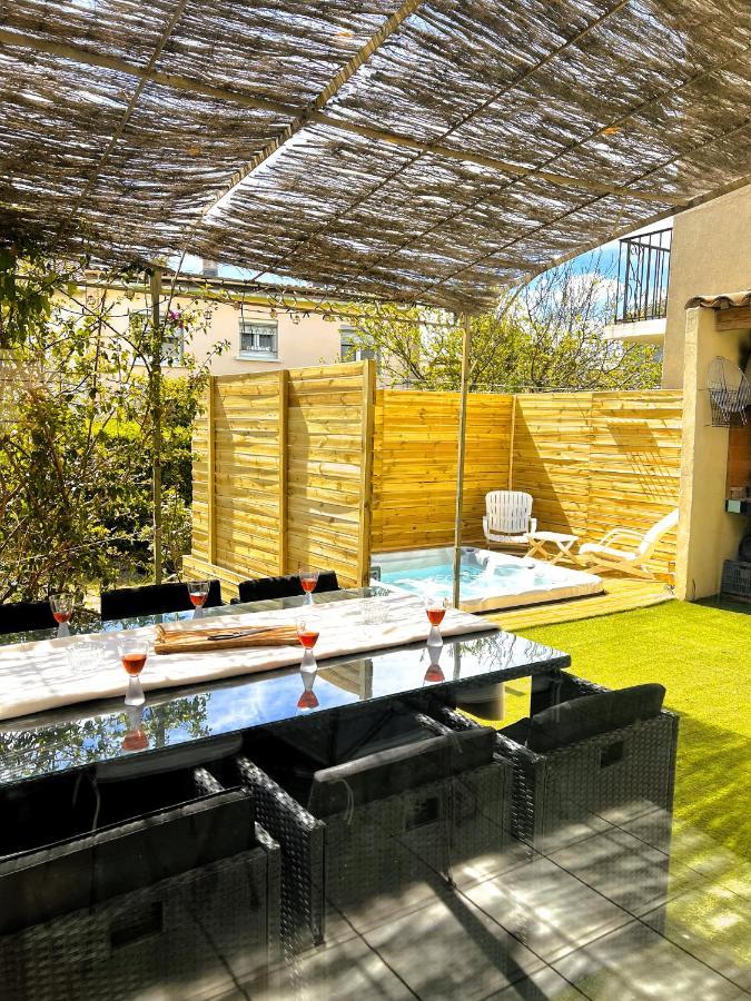 Villa Mars Yourhosthelper ناربون المظهر الخارجي الصورة